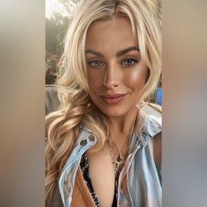 Meet your Posher, Eden